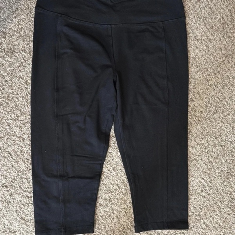 The Girls Black Cropped Ponte Capris